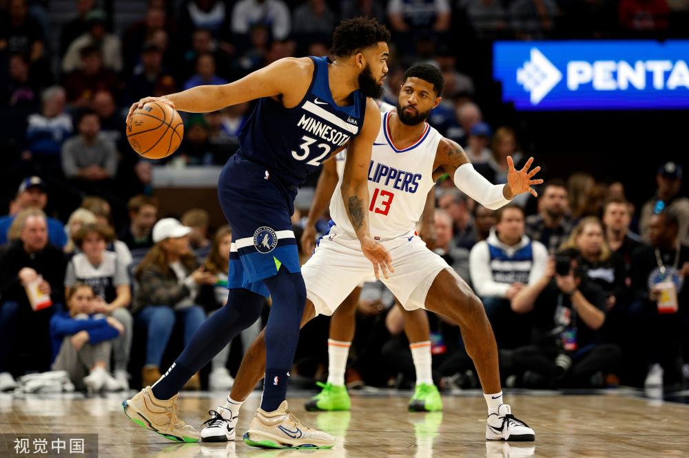 凭借卓越的 凭借卓越的